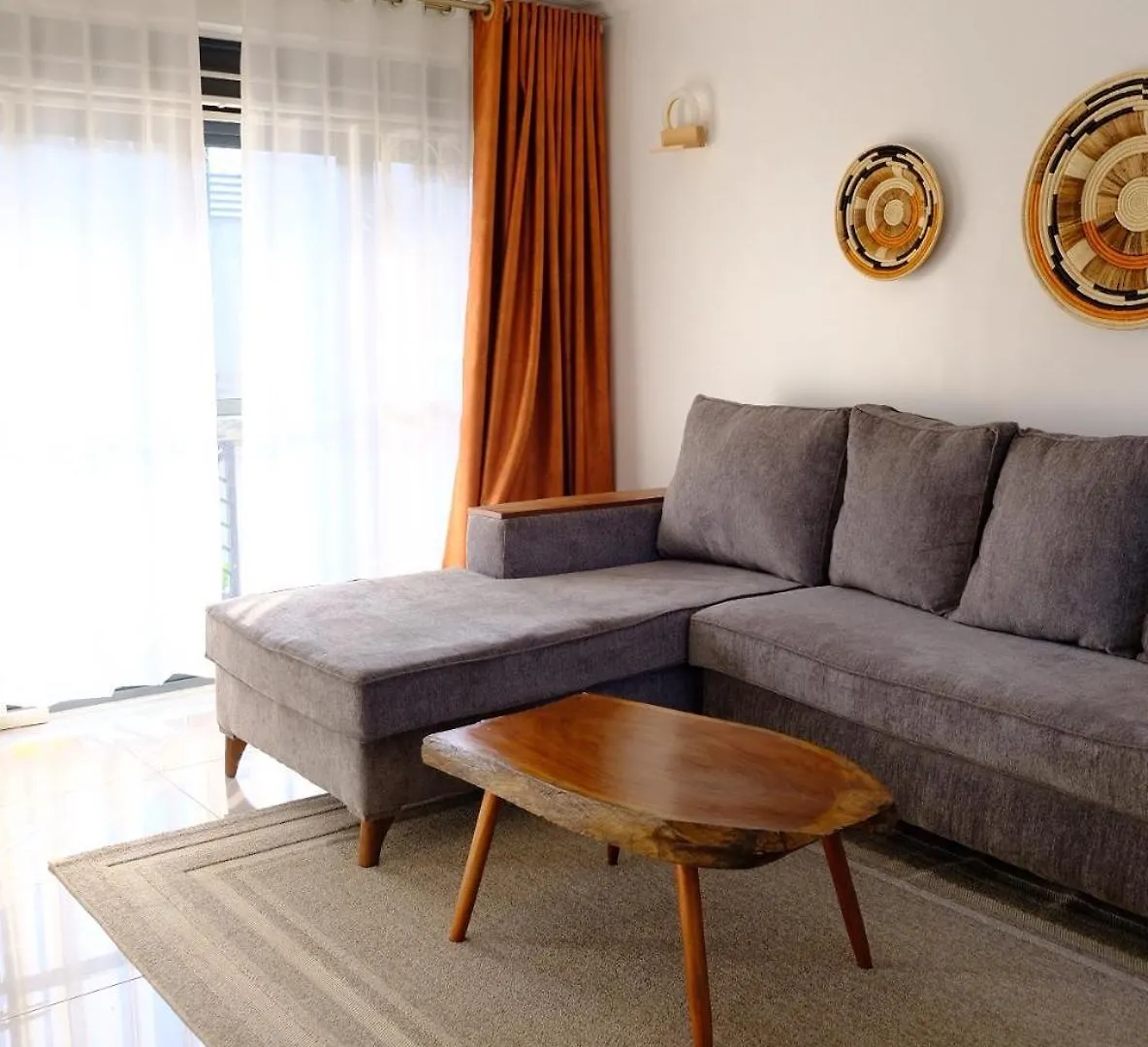 Flic And Flac Apartment 1 Kampala