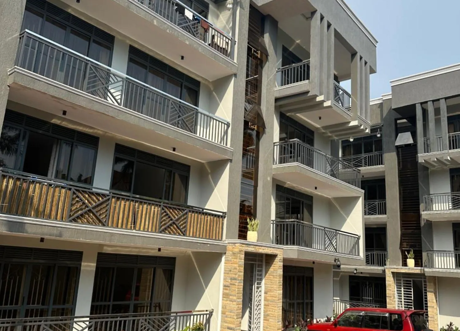 Flic And Flac Apartment 1 Kampala